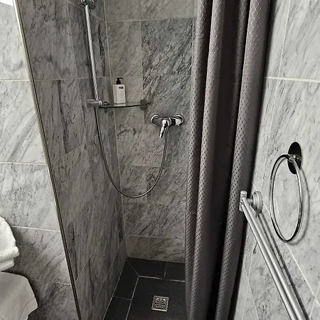 Soho Private & Im Herzen Der Altstadt 3* דיסלדורף