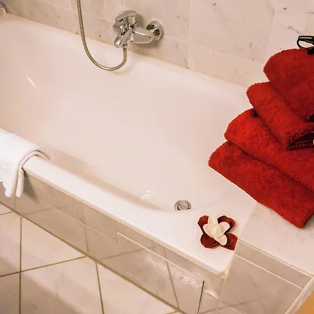 Soho Private & Im Herzen Der Altstadt فندق 3*