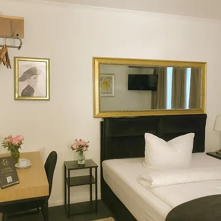 Soho Altstadt Urban 3*
