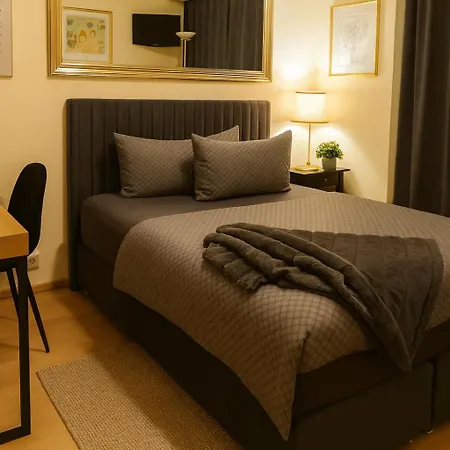 Soho Altstadt Urban 3* דיסלדורף